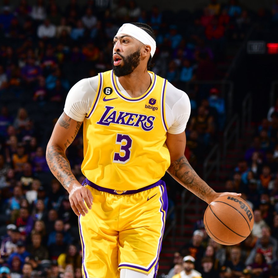 Kings trade Kyle Kuzma to Speedsters for Anthony&nbsp;Davis
